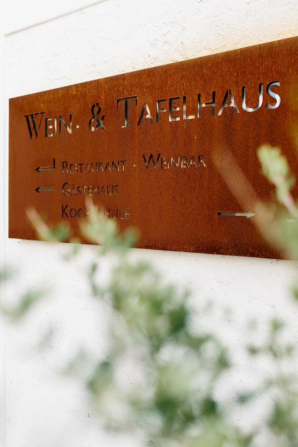 Wein- & Tafelhaus Hotel Trittenheim Exterior photo