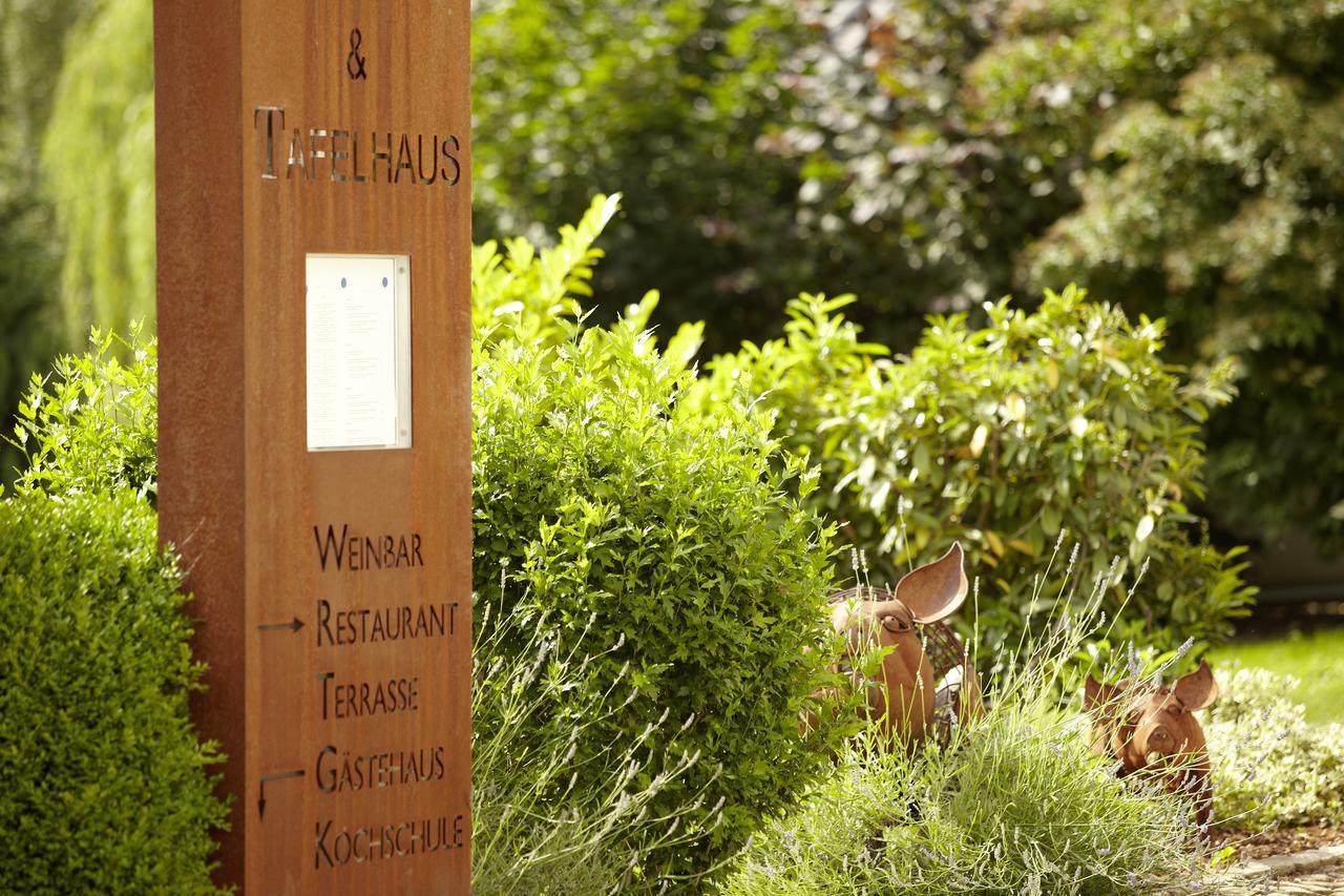Wein- & Tafelhaus Hotel Trittenheim Exterior photo